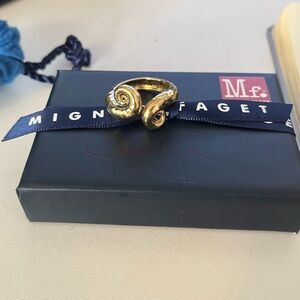 Mignon faget spiral shell ring size 7